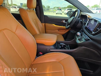 2022 Chrysler Pacifica Hybrid Pinnacle 121.6" WB - miniatura 8