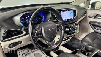 2022 Chrysler Pacifica Hybrid Touring L 121.6" WB - miniatura 13