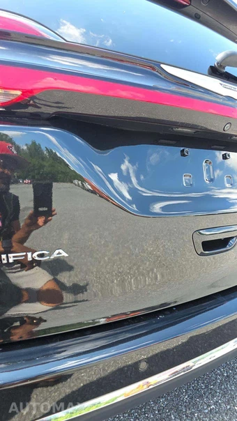 2022 Chrysler Pacifica Hybrid Touring L 121.6" WB - miniatura 27