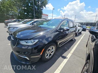 2022 Chrysler Pacifica Limited 121.6" WB