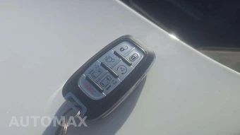 2022 Chrysler Pacifica Limited 121.6" WB - miniatura 19