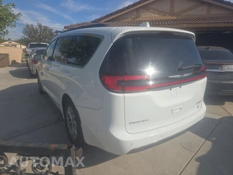 2022 Chrysler Pacifica Limited 121.6" WB - miniatura 6