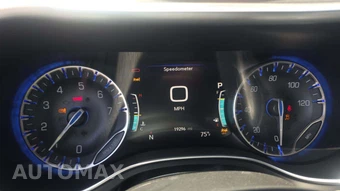 2022 Chrysler Pacifica Limited 121.6" WB - miniatura 21