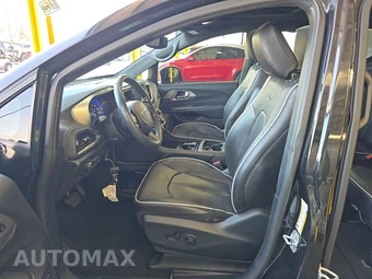 2022 Chrysler Pacifica Limited 121.6" WB - miniatura 7