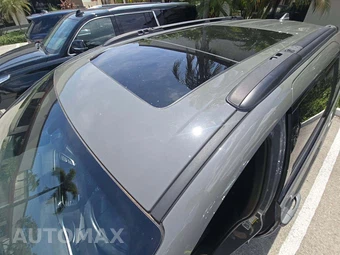 2022 Chrysler Pacifica Limited 121.6" WB - miniatura 12