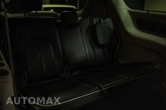 2022 Chrysler Pacifica Limited 121.6" WB - miniatura 11