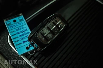 2022 Chrysler Pacifica Limited 121.6" WB - miniatura 23