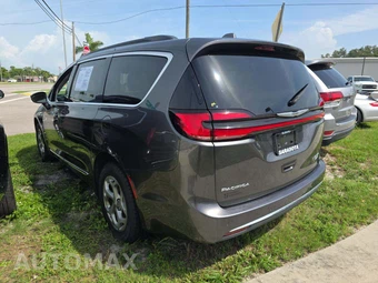 2022 Chrysler Pacifica Limited 121.6" WB - miniatura 2