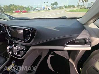2022 Chrysler Pacifica Limited 121.6" WB - miniatura 20