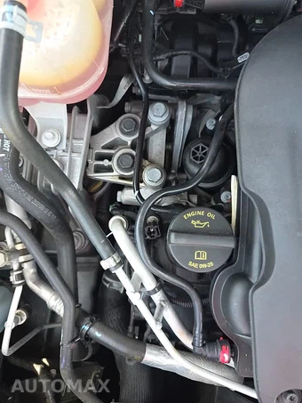 2022 Chrysler Pacifica Limited 121.6" WB - miniatura 23