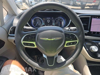 2022 Chrysler Pacifica Limited 121.6" WB - miniatura 26