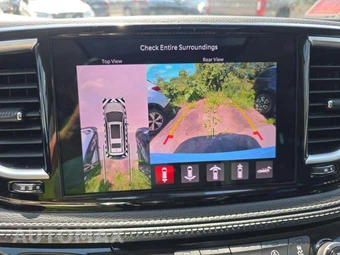 2022 Chrysler Pacifica Limited 121.6" WB - miniatura 27