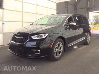 2022 Chrysler Pacifica Limited 121.6" WB