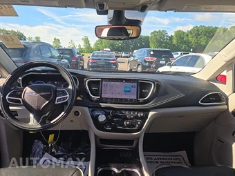 2022 Chrysler Pacifica Limited 121.6" WB - miniatura 11