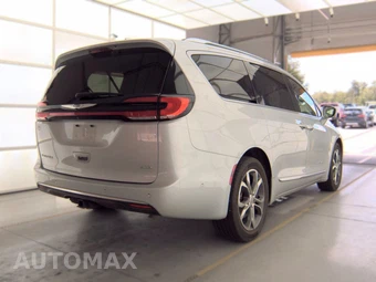2022 Chrysler Pacifica Pinnacle 121.6" WB - miniatura 4