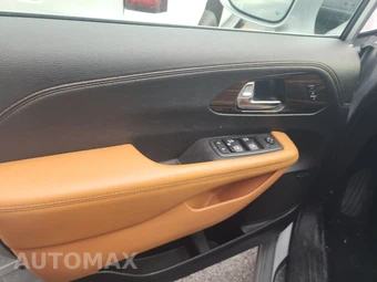 2022 Chrysler Pacifica Pinnacle 121.6" WB - miniatura 9