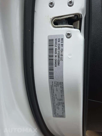 2022 Chrysler Pacifica Touring 121.6" WB – miniatura 5