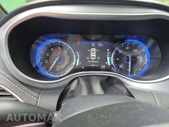 2022 Chrysler Pacifica Touring 121.6" WB – miniatura 9