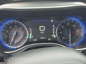 2022 Chrysler Pacifica Touring 121.6" WB – miniatura 9