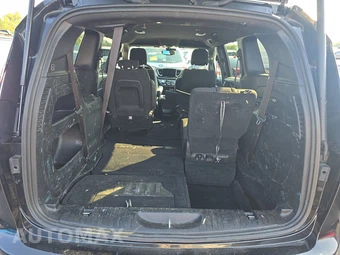 2022 Chrysler Pacifica Touring 121.6" WB – miniatura 17