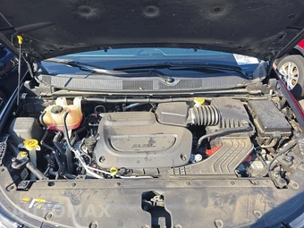 2022 Chrysler Pacifica Touring 121.6" WB – miniatura 8
