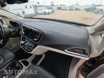 2022 Chrysler Pacifica Touring L 121.6" WB - miniatura 17