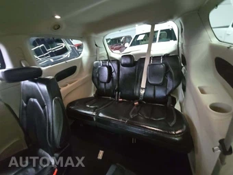 2022 Chrysler Pacifica Touring L 121.6" WB - miniatura 14