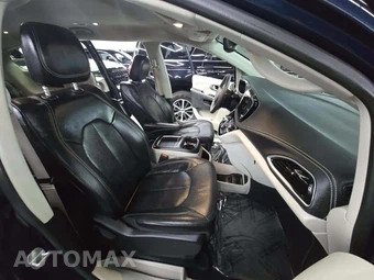 2022 Chrysler Pacifica Touring L 121.6" WB - miniatura 19