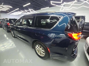 2022 Chrysler Pacifica Touring L 121.6" WB - miniatura 2