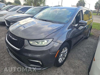 2022 Chrysler Pacifica Touring L 121.6" WB