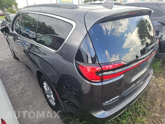 2022 Chrysler Pacifica Touring L 121.6" WB - miniatura 2