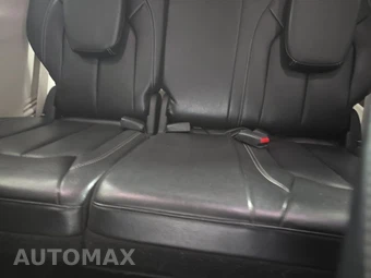 2022 Chrysler Pacifica Touring L 121.6" WB – miniatura 14