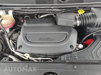 2022 Chrysler Pacifica Touring L 121.6" WB – miniatura 17