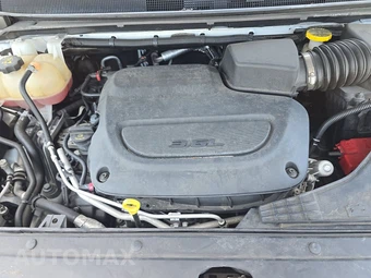 2022 Chrysler Pacifica Touring L 121.6" WB - miniatura 16