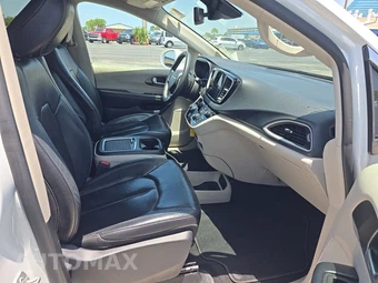 2022 Chrysler Pacifica Touring L 121.6" WB - miniatura 8