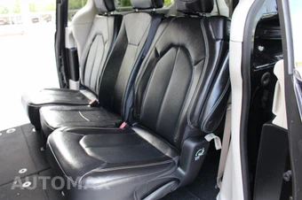 2022 Chrysler Pacifica Touring L 121.6" WB - miniatura 33