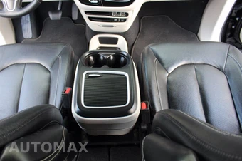 2022 Chrysler Pacifica Touring L 121.6" WB - miniatura 45