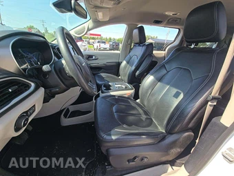 2022 Chrysler Pacifica Touring L 121.6" WB - miniatura 3