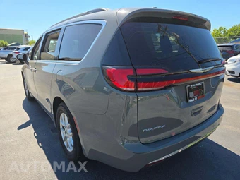 2022 Chrysler Pacifica Touring L 121.6" WB - miniatura 2
