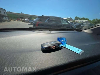 2022 Chrysler Pacifica Touring L 121.6" WB - miniatura 8