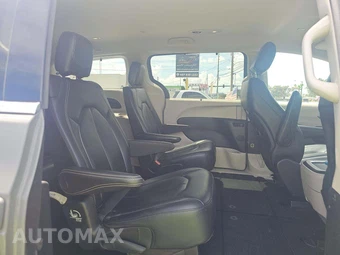 2022 Chrysler Pacifica Touring L 121.6" WB - miniatura 17