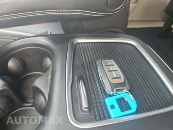 2022 Chrysler Pacifica Touring L 121.6" WB - miniatura 8