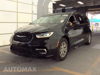 2022 Chrysler Pacifica Touring L 121.6" WB