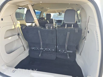 2022 Chrysler Pacifica Touring L 121.6" WB - miniatura 17