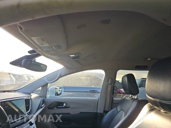 2022 Chrysler Pacifica Touring L 121.6" WB - miniatura 18