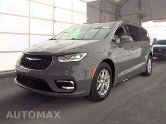 2022 Chrysler Pacifica Touring L 121.6" WB
