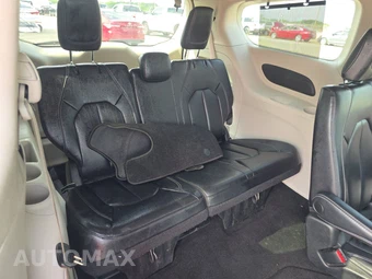 2022 Chrysler Pacifica Touring L 121.6" WB - miniatura 14