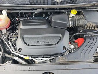2022 Chrysler Pacifica Touring L 121.6" WB - miniatura 16