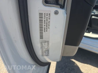 2022 Chrysler Pacifica Touring L 121.6" WB - miniatura 22