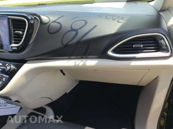 2022 Chrysler Pacifica Touring L 121.6" WB - miniatura 20